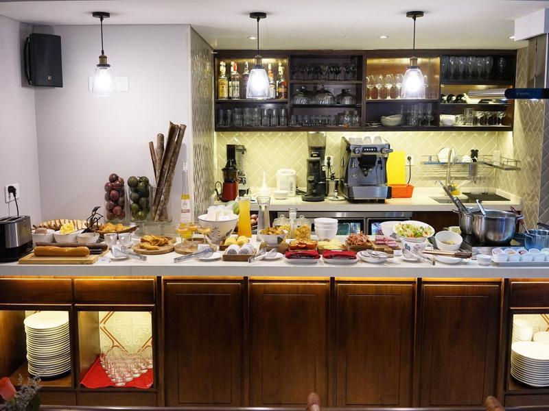Maison De Camille Boutique Hotel Хошимин Экстерьер фото
